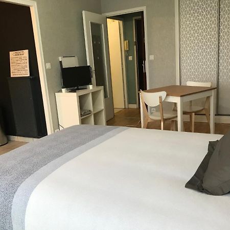 Cosylocation La Varende 38 رينز المظهر الخارجي الصورة